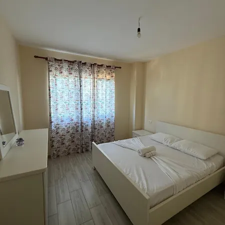 E&e 2 Apartment Durrës