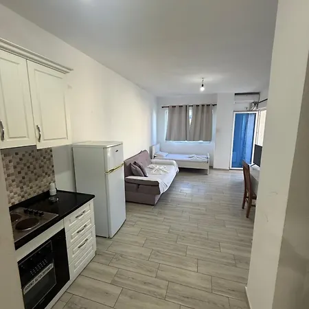 E&e 2 Apartment